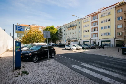 Garagem para Venda em Areeiro