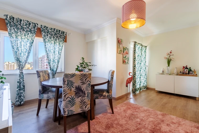 Apartamento T2 para Venda em Cacém e São Marcos Foto 12