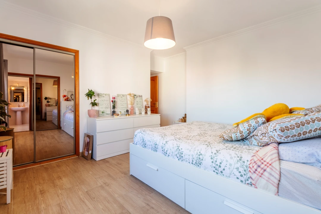 Apartamento T2 para Venda em Cacém e São Marcos Foto 31