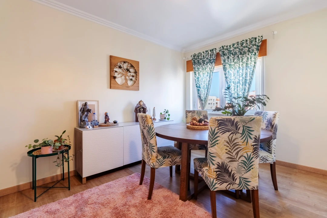 Apartamento T2 para Venda em Cacém e São Marcos Foto 11