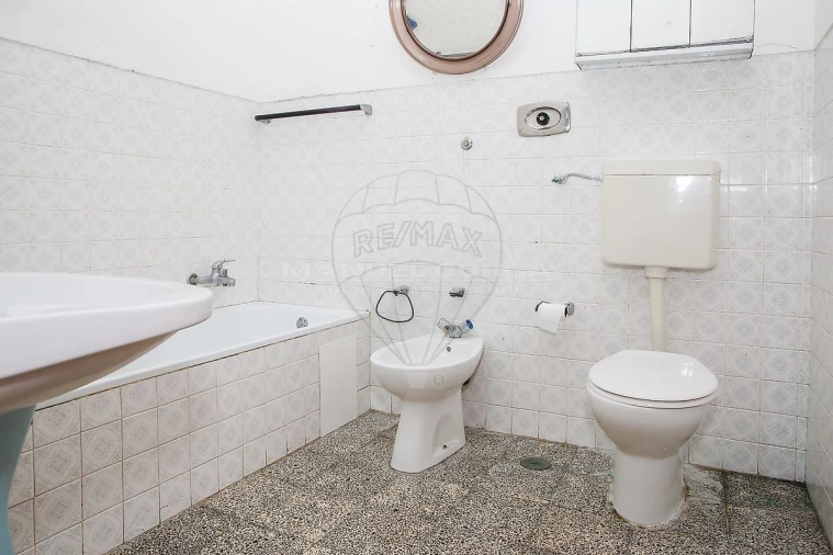 Apartamento T3 para Venda em Sobral de Monte Agraço Foto 3