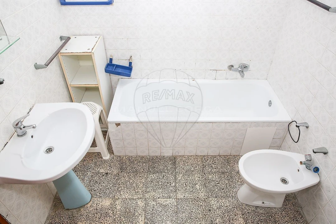 Apartamento T3 para Venda em Sobral de Monte Agraço Foto 1