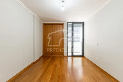 Apartamento T3 para Venda em Funchal (Santa Luzia)