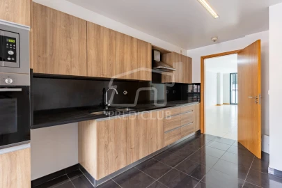 Apartamento T3 para Venda em Funchal (Santa Luzia)