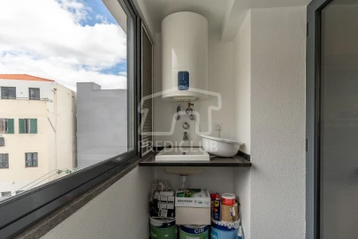 Apartamento T3 para Venda em Funchal (Santa Luzia)