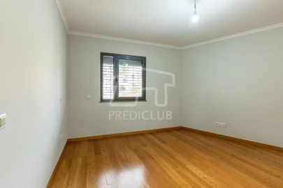 Apartamento T3 para Venda em Funchal (Santa Luzia)