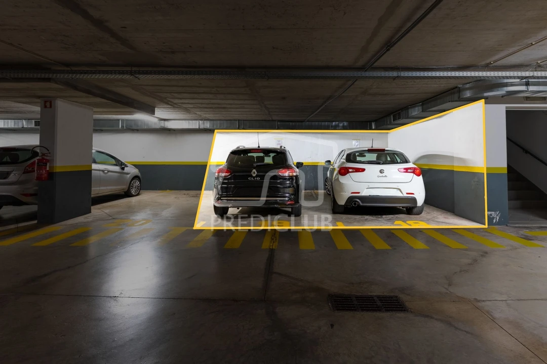 Apartamento T3 para Venda em Funchal (Santa Luzia) Foto 22