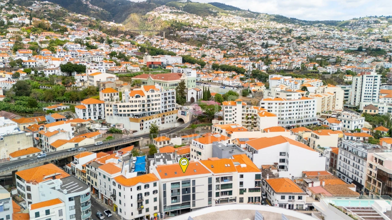 Apartamento T3 para Venda em Funchal (Santa Luzia) Foto 24