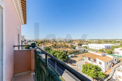 Apartamento T3 para Venda em Silves
