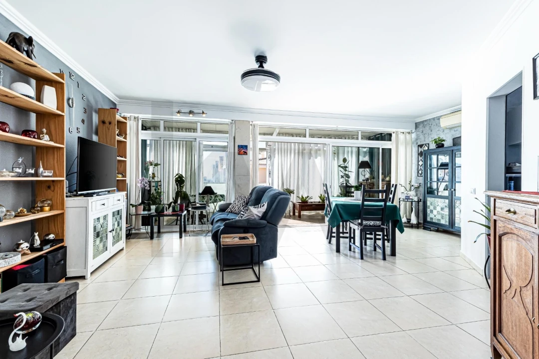 Apartamento T3 para Venda em Silves Foto 1
