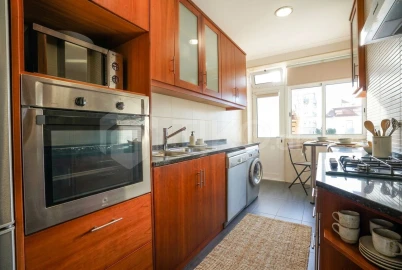 Apartamento T3 para Venda em Arroios