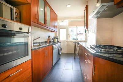 Apartamento T3 para Venda em Arroios