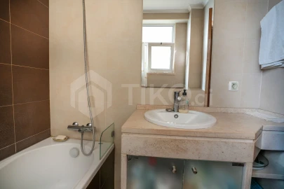 Apartamento T3 para Venda em Arroios