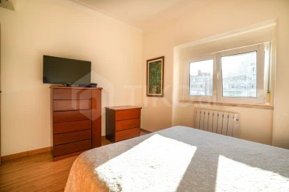 Apartamento T3 para Venda em Arroios