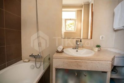 Apartamento T3 para Venda em Arroios