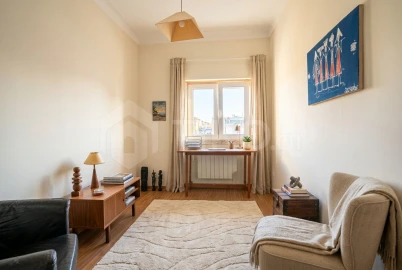 Apartamento T3 para Venda em Arroios