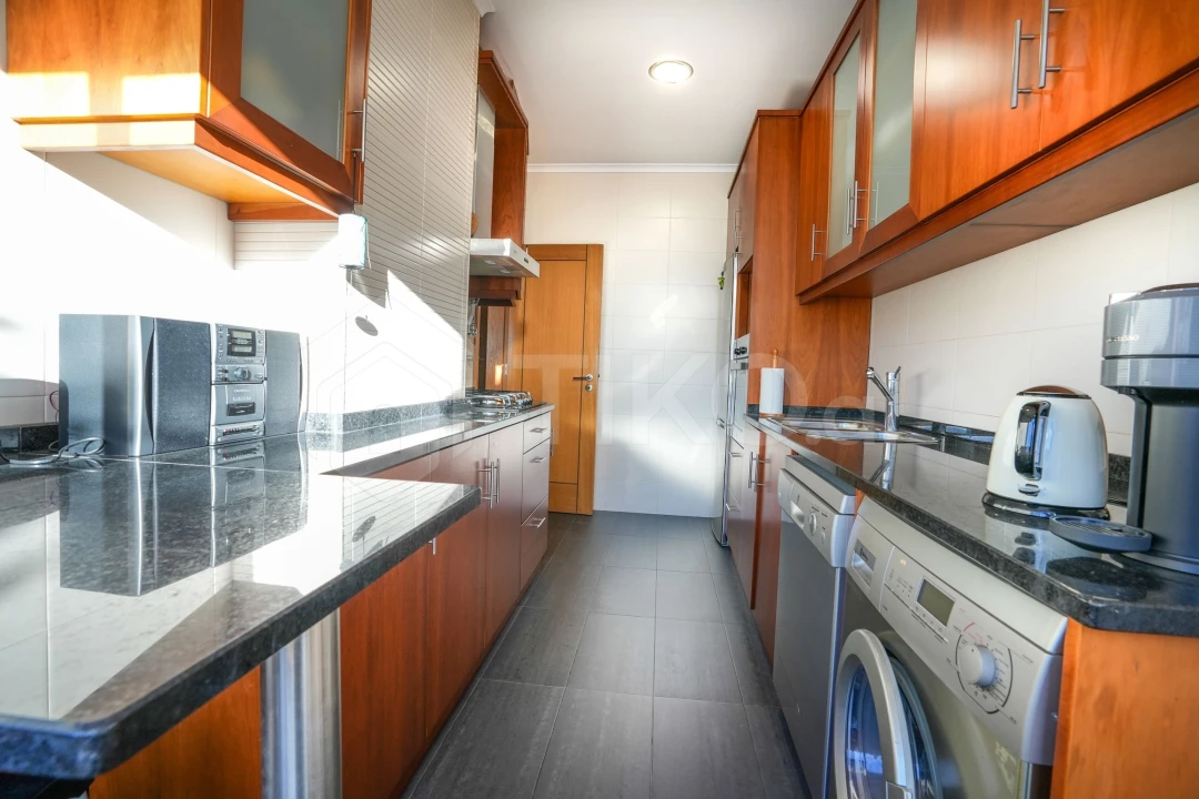 Apartamento T3 para Venda em Arroios Foto 12