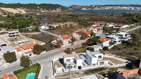 Moradia T3 para Venda em Tornada e Salir do Porto