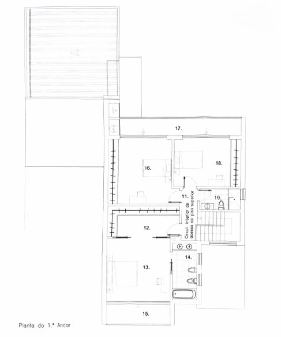 Moradia T4 para Venda em Igreja Nova e Cheleiros Planta 2