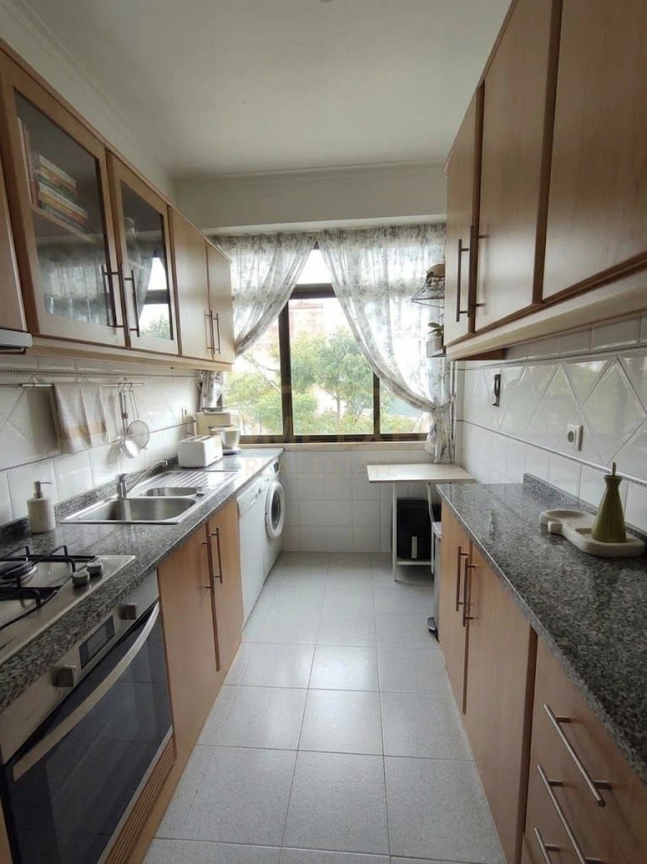 Apartamento T3 para Venda em Oeiras e São Julião da Barra, Paço de Arcos e Caxias Foto 9
