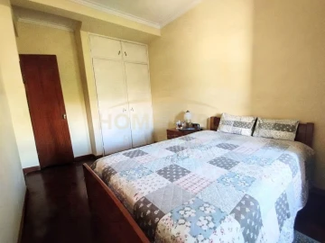 Apartamento T3 para Venda em Oeiras e São Julião da Barra, Paço de Arcos e Caxias