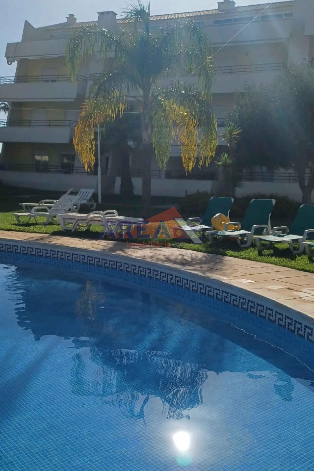 Apartamento T2 para Arrendamento férias em Quarteira Foto 3