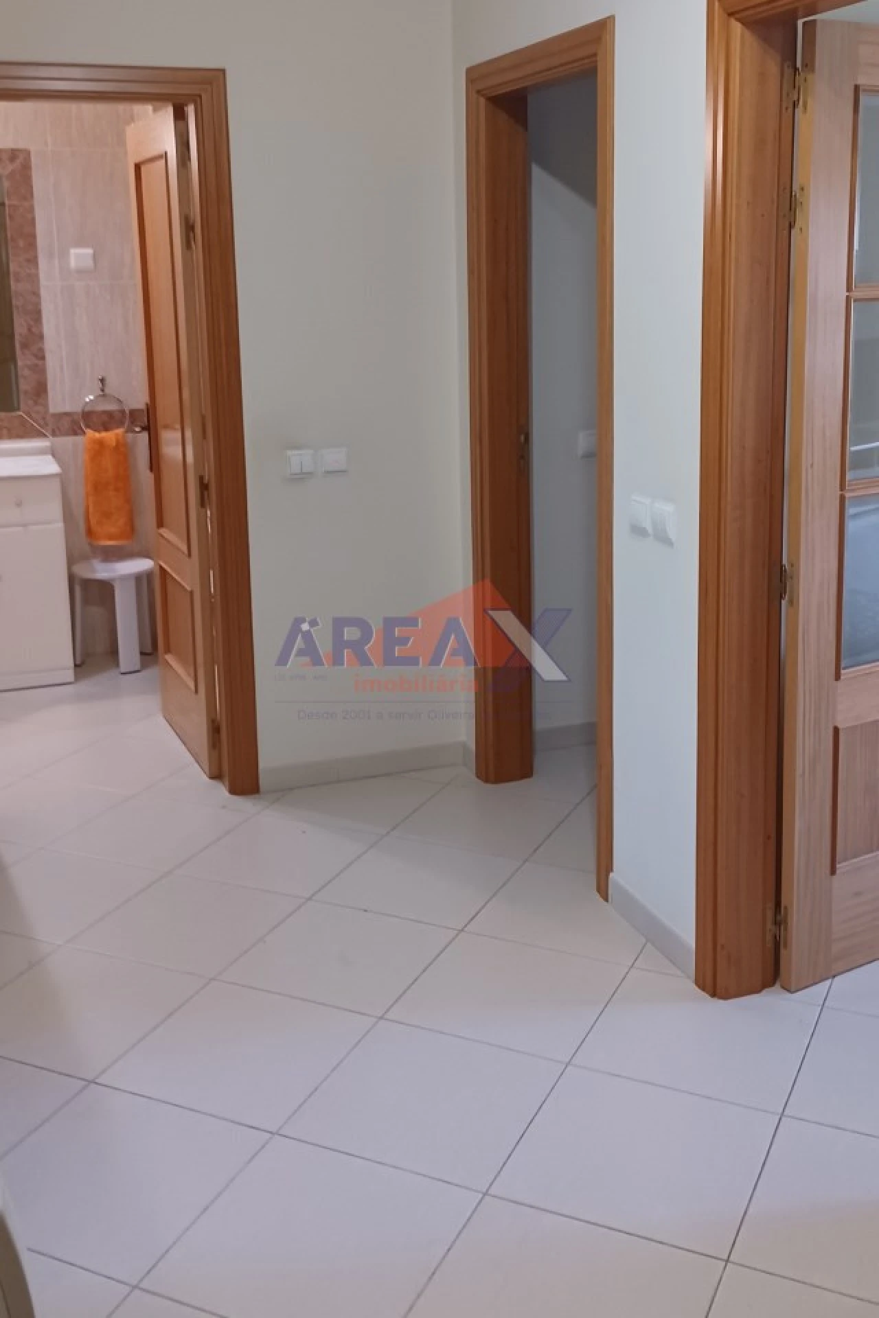 Apartamento T2 para Arrendamento férias em Quarteira Foto 14