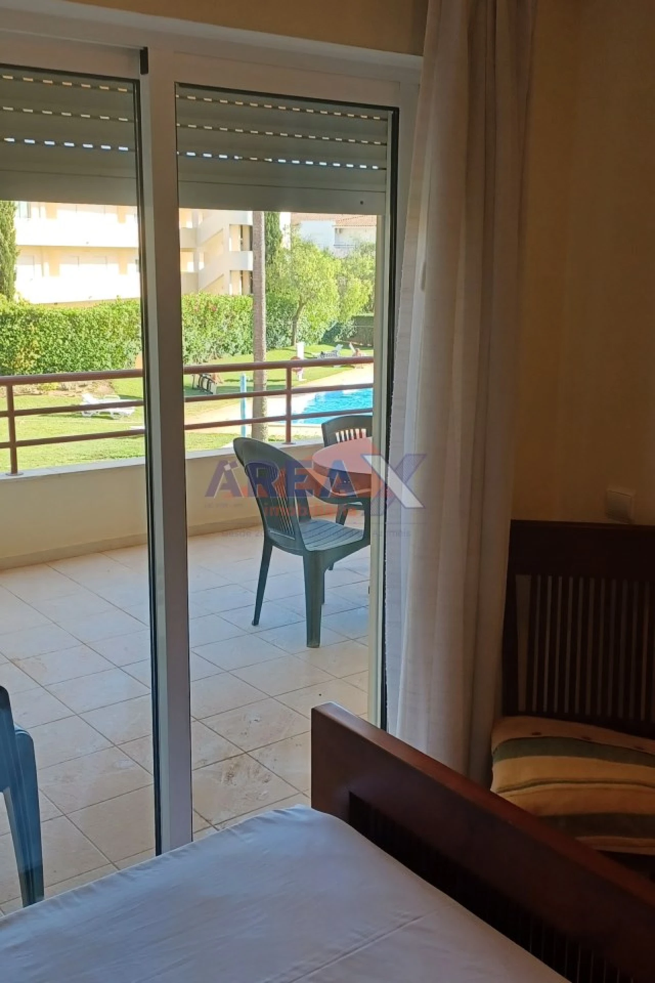 Apartamento T2 para Arrendamento férias em Quarteira Foto 36