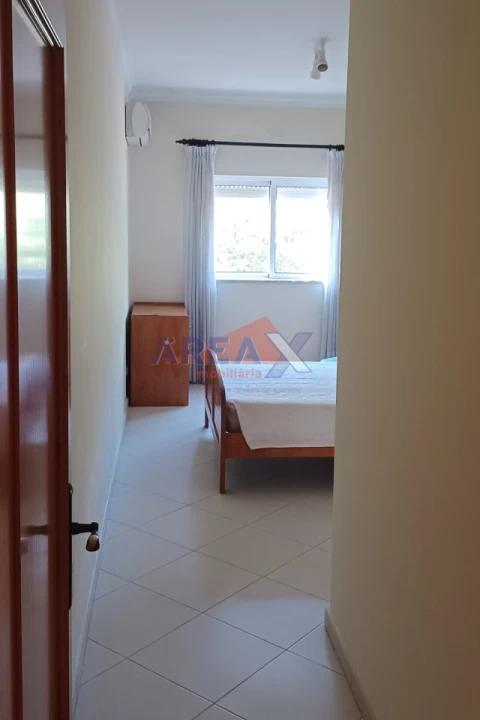 Apartamento T2 para Arrendamento férias em Quarteira