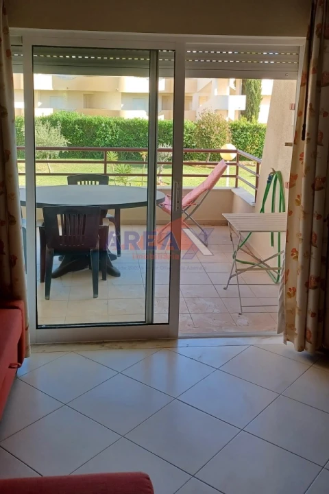 Apartamento T2 para Arrendamento férias em Quarteira
