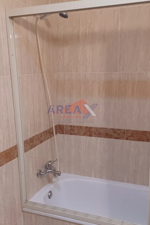 Apartamento T2 para Arrendamento férias em Quarteira