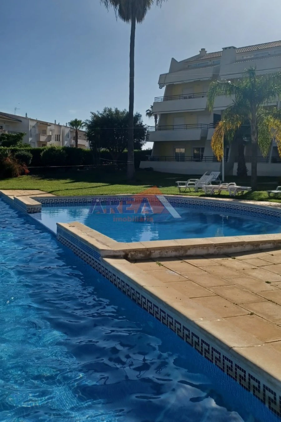 Apartamento T2 para Arrendamento férias em Quarteira Foto 4