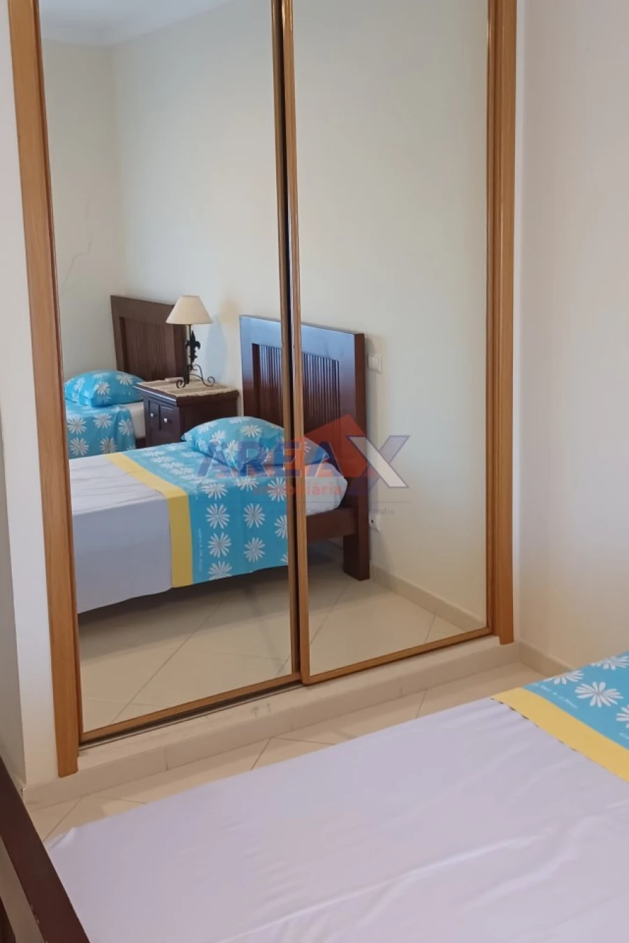 Apartamento T2 para Arrendamento férias em Quarteira Foto 35