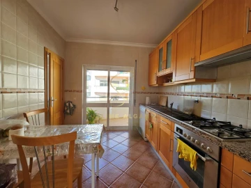 Apartamento T3 para Venda em Lagos (São Sebastião e Santa Maria)