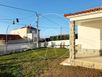 Moradia T2 para Venda em Colares
