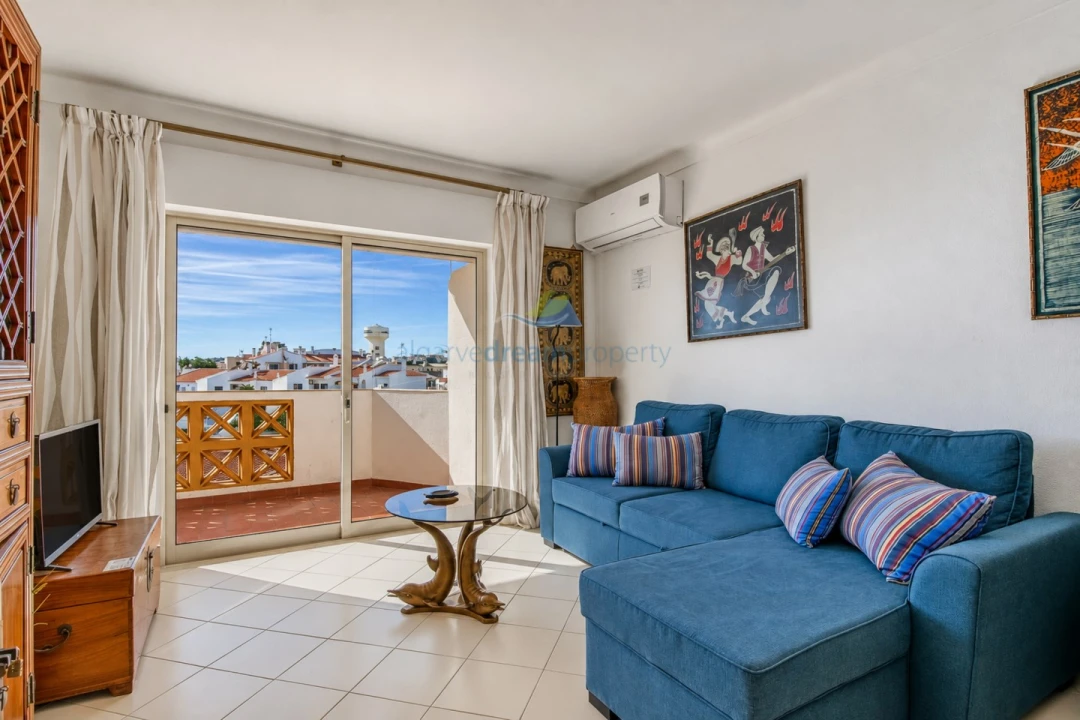 Apartamento T1 para Venda em Albufeira e Olhos de Água Foto 1