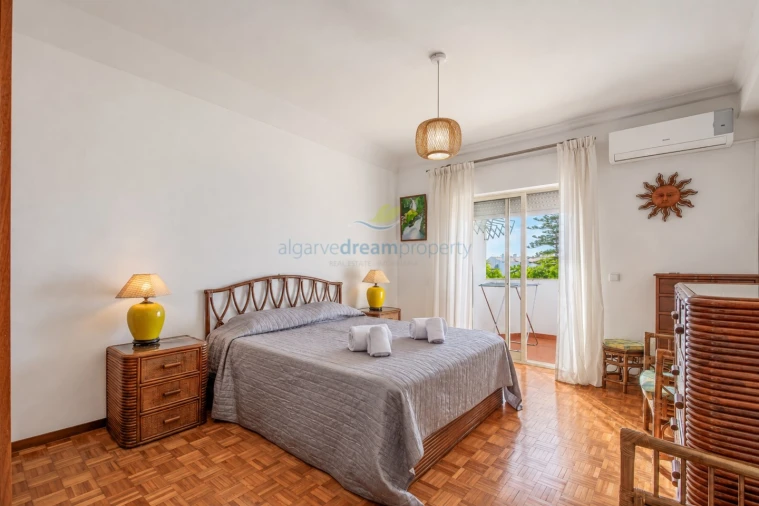 Apartamento T1 para Venda em Albufeira e Olhos de Água Foto 9