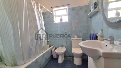 Moradia T3 para Venda em Salir