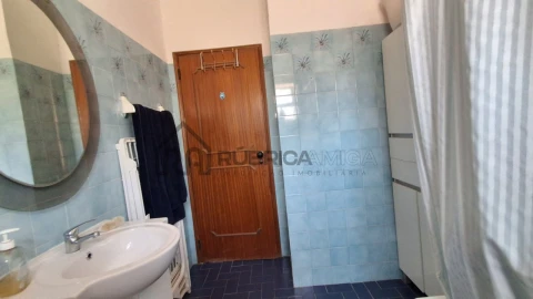 Moradia T3 para Venda em Salir
