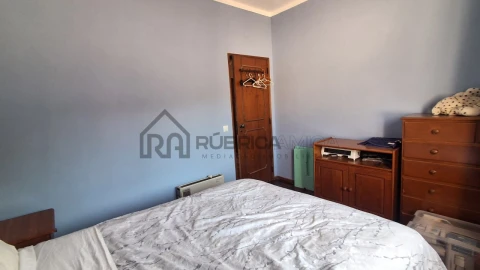 Moradia T3 para Venda em Salir