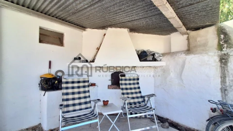 Moradia T3 para Venda em Salir