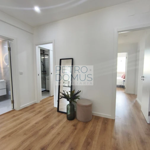Apartamento T3 para Venda em Benfica Foto 28