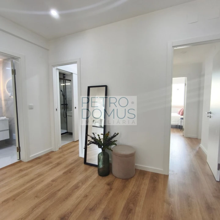 Apartamento T3 para Venda em Benfica Foto 28