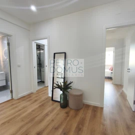 Apartamento T3 para Venda em Benfica