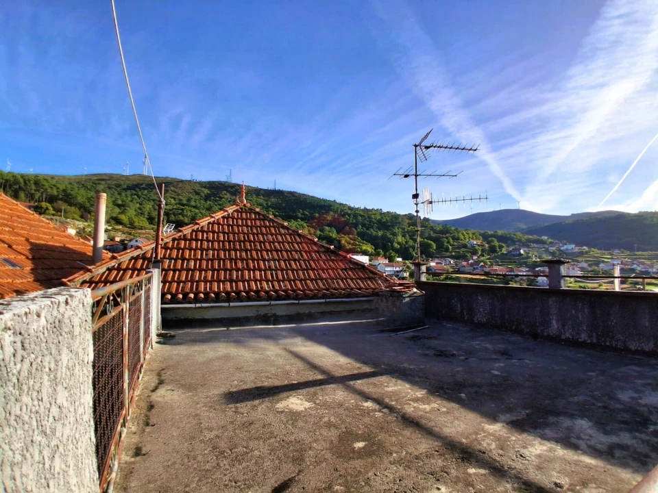 Moradia T5 para Venda em Chaviães e Paços Foto 18
