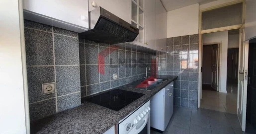 Apartamento T2 para Venda em Paranhos
