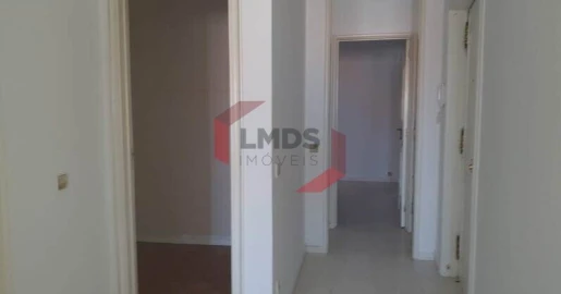 Apartamento T2 para Venda em Paranhos