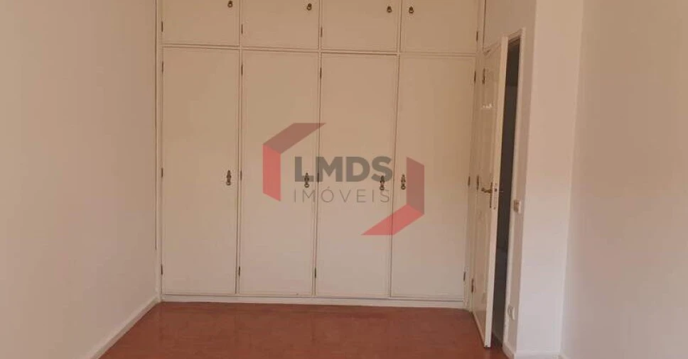 Apartamento T2 para Venda em Paranhos Foto 9