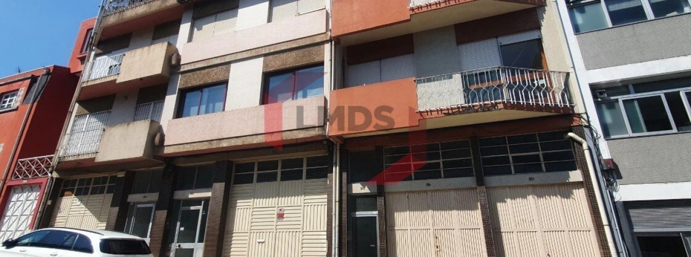 Apartamento T2 para Venda em Paranhos Foto 3
