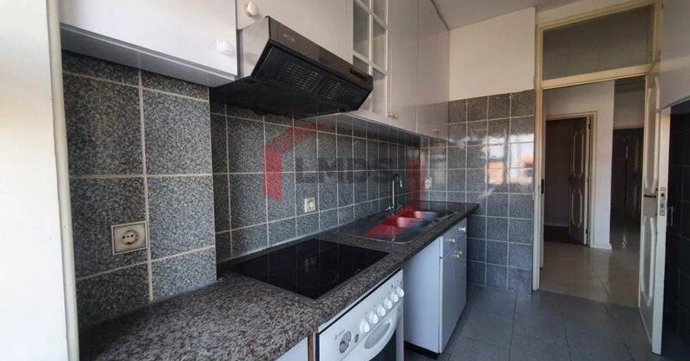 Apartamento T2 para Venda em Paranhos Foto 7